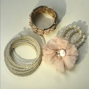 Lot Pearl Pink Bracelets
